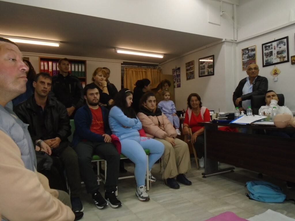 Εκπαίδευση από το ΕΚΑΒ Καρδίτσας dsc00501